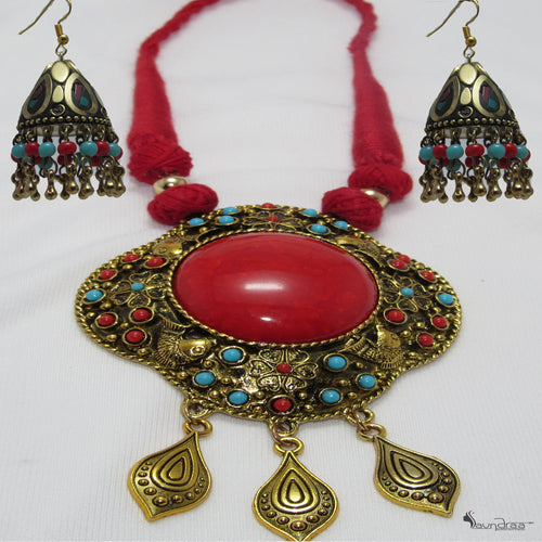 Earrings And Necklace Set - Jewellery