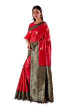 Red-base-with-Black-aanchal-and-Golden-zari-all-body-zari-work-saree-SNCS1121-3